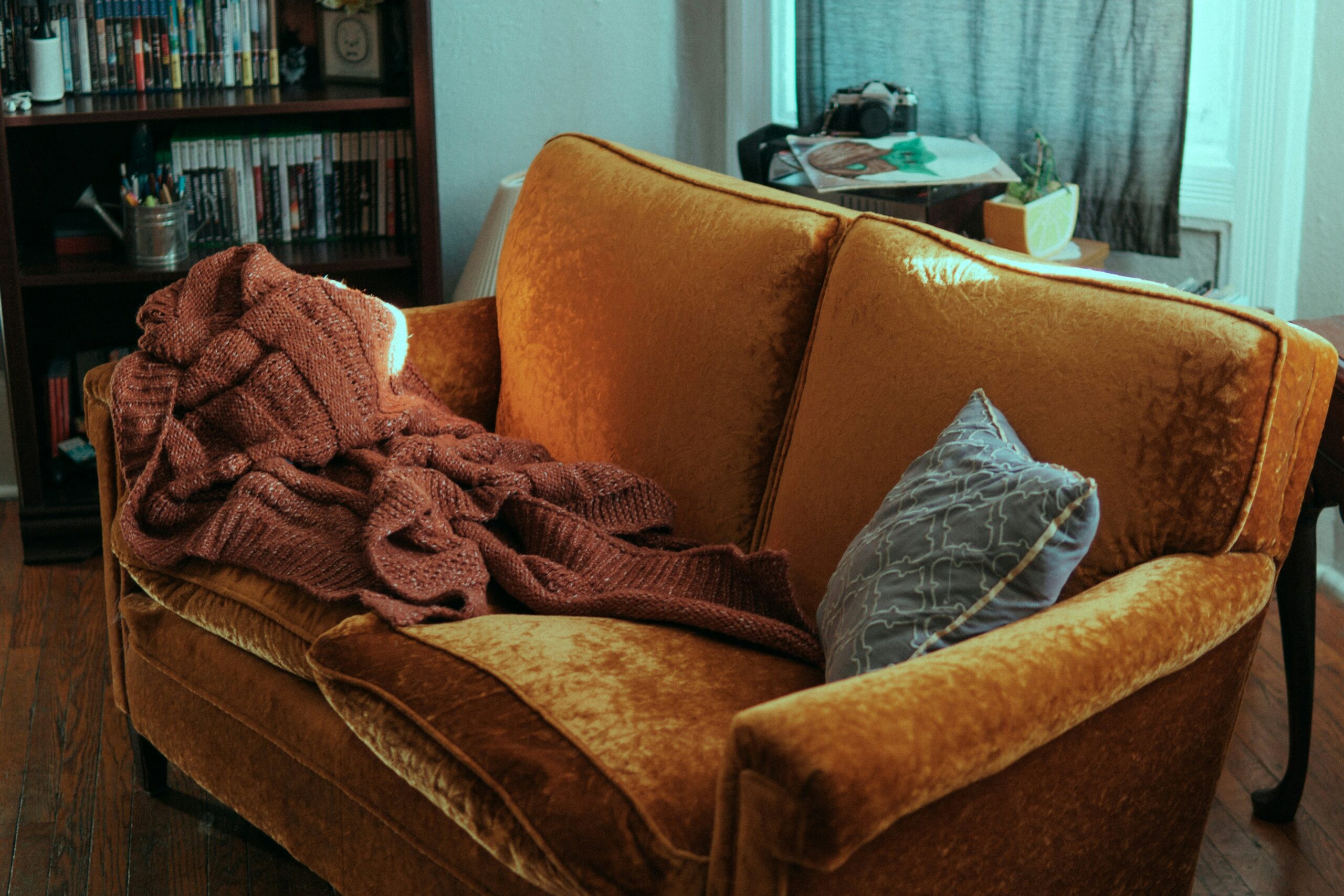 The Lost Art of Slow Decorating: A Better Way to Create a Home That Truly Reflects You